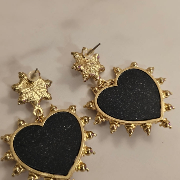 Evil Eye Heart Beaded Earrings - Picture 4 of 6